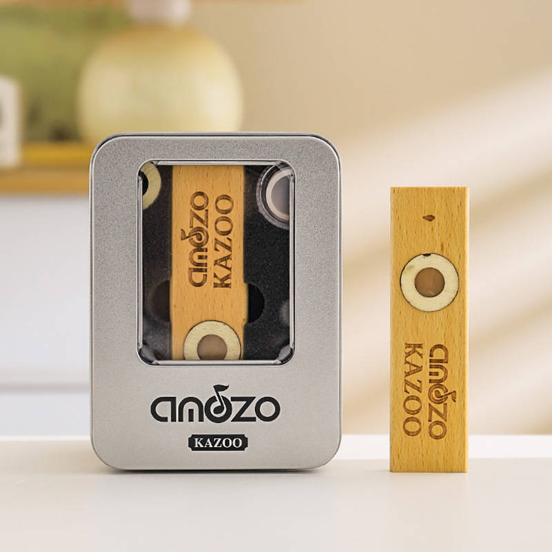 Dřevěné kazoo s membránami v krabičce