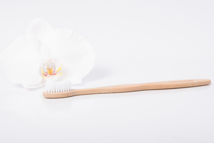 I Love Eco Bambusový zubní kartáček Super white – bezobalový